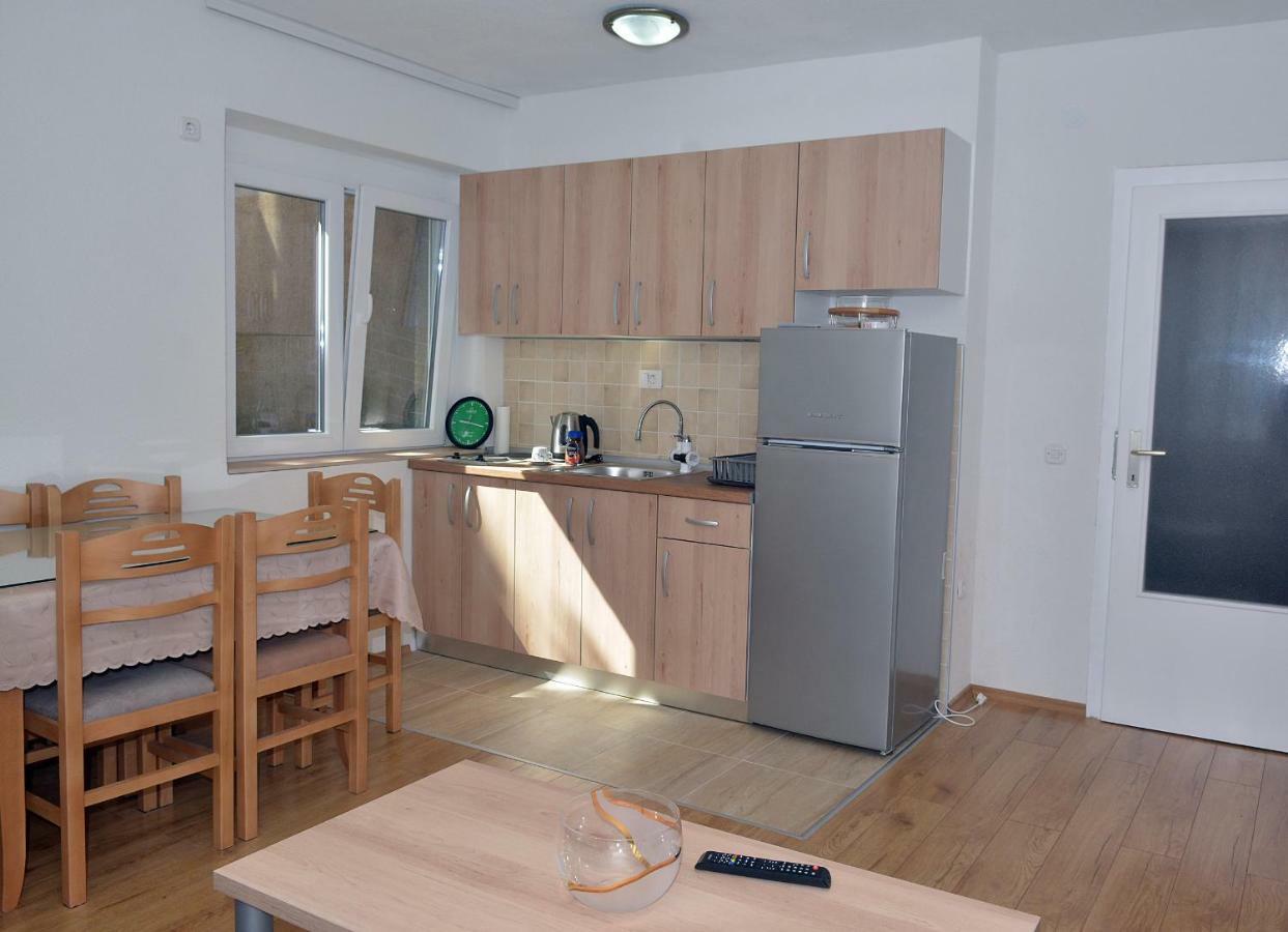 Ms Apartment Ohrid Esterno foto