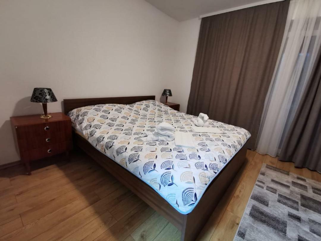 Ms Apartment Ohrid Esterno foto