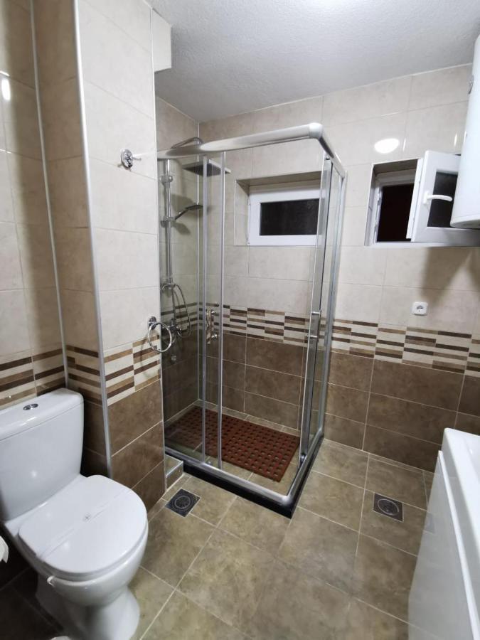 Ms Apartment Ohrid Esterno foto